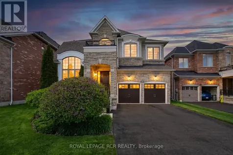 19 Emerald Heights Drive Whitchurch-stouffville ON L4A 0C8