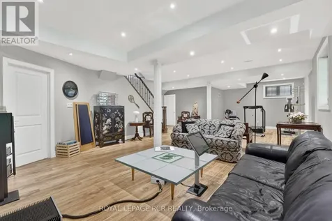 19 Emerald Heights Drive Whitchurch-stouffville ON L4A 0C8