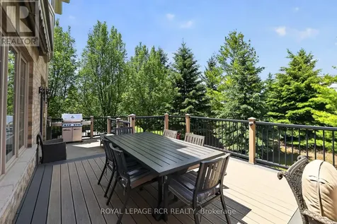 19 Emerald Heights Drive Whitchurch-stouffville ON L4A 0C8