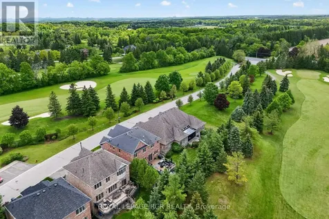 19 Emerald Heights Drive Whitchurch-stouffville ON L4A 0C8
