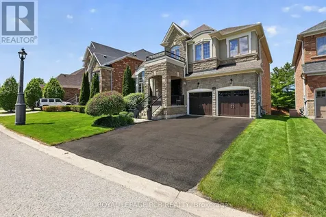 19 Emerald Heights Drive Whitchurch-stouffville ON L4A 0C8