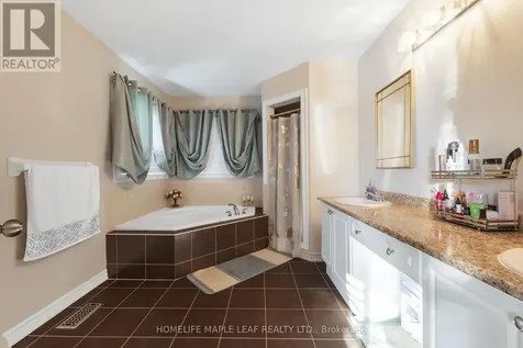 535 Wansbrough Way Shelburne ON L9V 2S6
