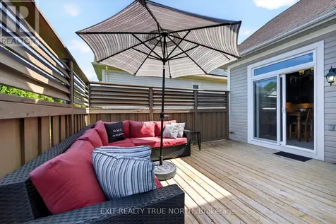 27 Grand Poplar Lane Wasaga Beach ON L9Z 0C7
