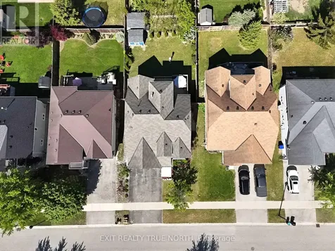 27 Grand Poplar Lane Wasaga Beach ON L9Z 0C7
