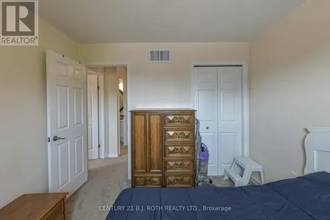 25 Rachael Road Orillia ON L3V 7Y3