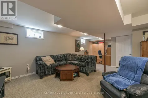 25 Rachael Road Orillia ON L3V 7Y3