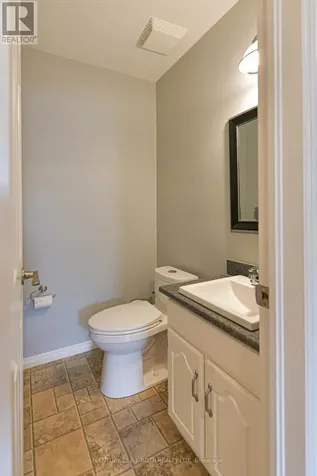 25 Rachael Road Orillia ON L3V 7Y3