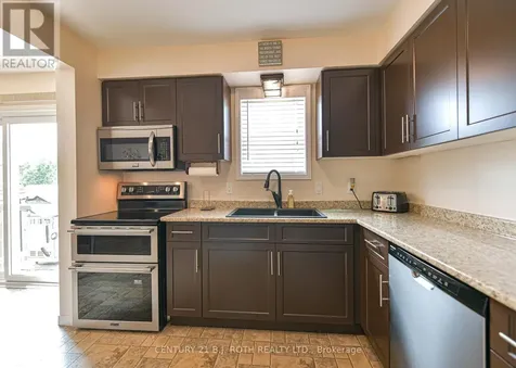 25 Rachael Road Orillia ON L3V 7Y3