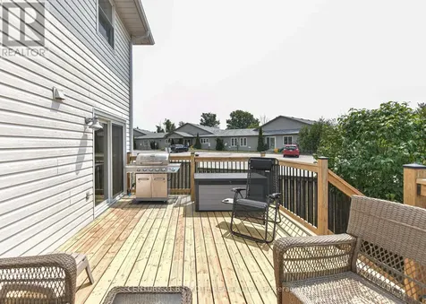 25 Rachael Road Orillia ON L3V 7Y3