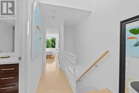 26 Stonehurst Avenue Ottawa ON K1Y 1R4