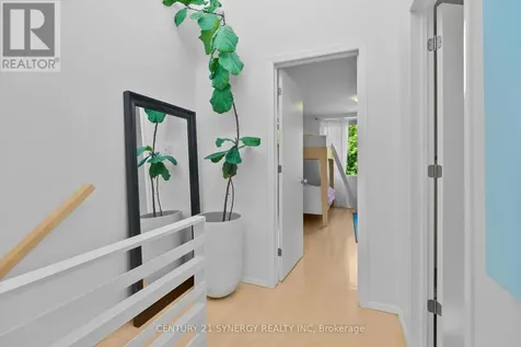 26 Stonehurst Avenue Ottawa ON K1Y 1R4