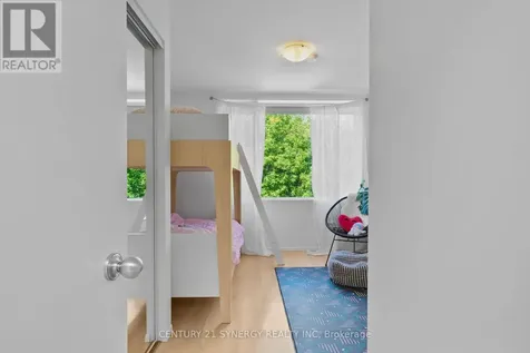 26 Stonehurst Avenue Ottawa ON K1Y 1R4
