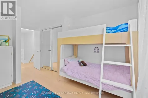26 Stonehurst Avenue Ottawa ON K1Y 1R4