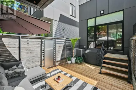 26 Stonehurst Avenue Ottawa ON K1Y 1R4