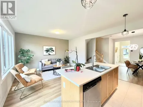 422 Cope Drive Ottawa ON K2V 0P8