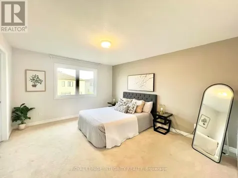422 Cope Drive Ottawa ON K2V 0P8