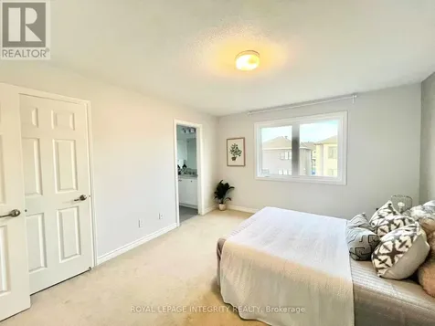 422 Cope Drive Ottawa ON K2V 0P8