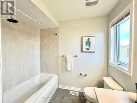 422 Cope Drive Ottawa ON K2V 0P8