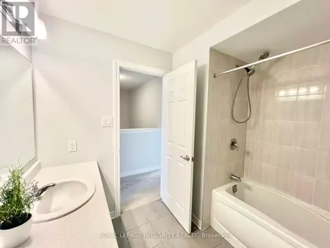 422 Cope Drive Ottawa ON K2V 0P8