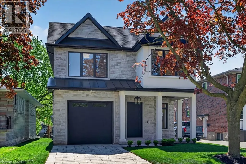 148 Herald Avenue Oakville ON L6K 1S2