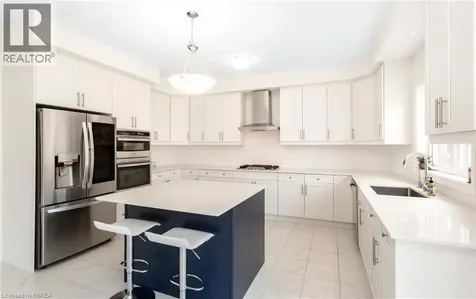 10 Mcgovern Lane Paris ON N3L 0K3