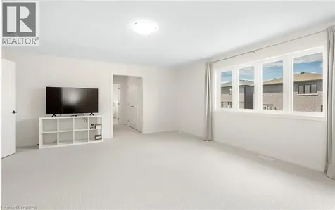 10 Mcgovern Lane Paris ON N3L 0K3