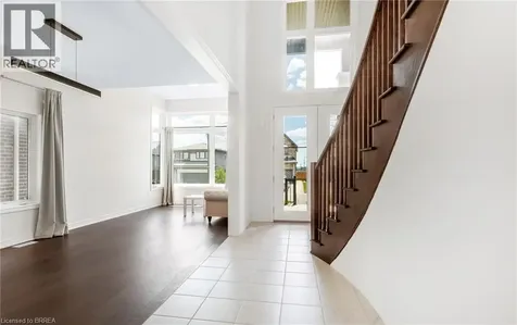 10 Mcgovern Lane Paris ON N3L 0K3