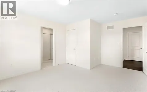 10 Mcgovern Lane Paris ON N3L 0K3