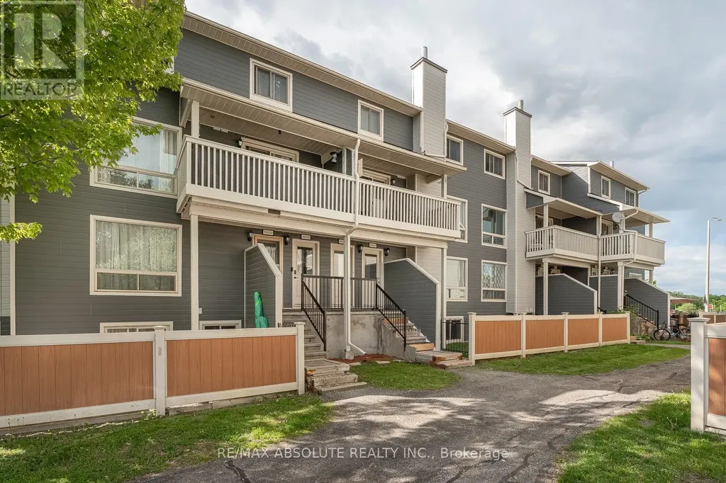 794 St. Andre Drive Ottawa ON K1C 4R4