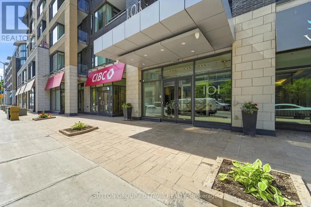 101 Richmond Road Ottawa ON K1Z 0A6