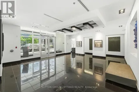 101 Richmond Road Ottawa ON K1Z 0A6