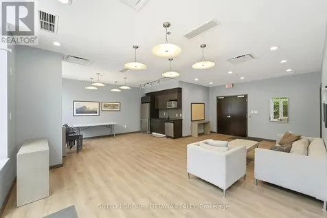 101 Richmond Road Ottawa ON K1Z 0A6