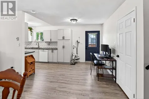 41 Maple Street South Gananoque ON K7G 2N6