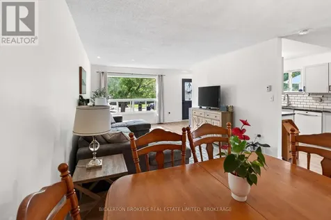 41 Maple Street South Gananoque ON K7G 2N6