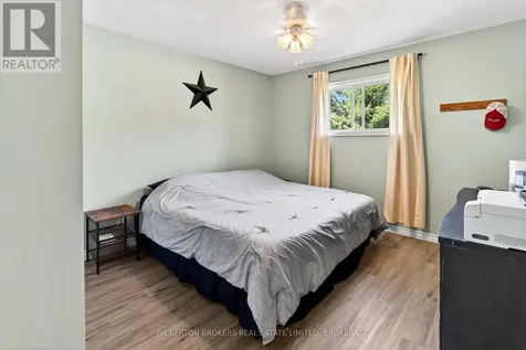 41 Maple Street South Gananoque ON K7G 2N6