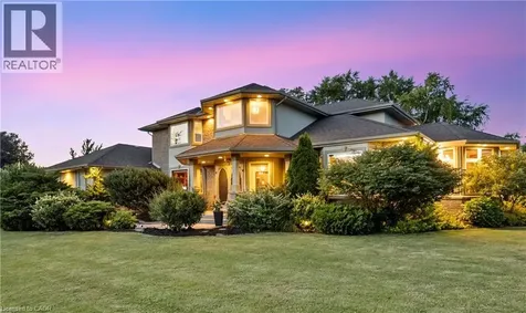 7775 St. Augustine Crescent Niagara Falls ON L2H 2X3