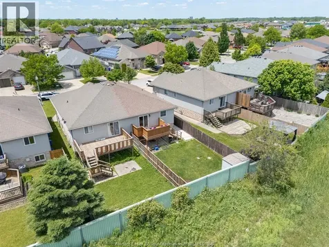 11294 Timber Bay Crescent Windsor ON N8R 2L2