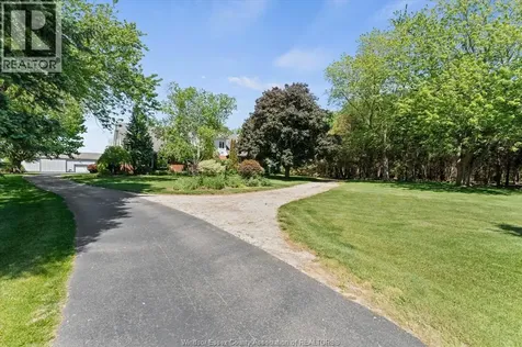 930 Road 4 E (Cty Rd 18) Kingsville ON N9Y 2E5