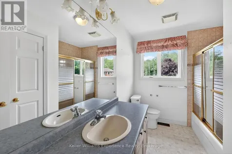 5 Bridle Road Penetanguishene ON L9M 1J5