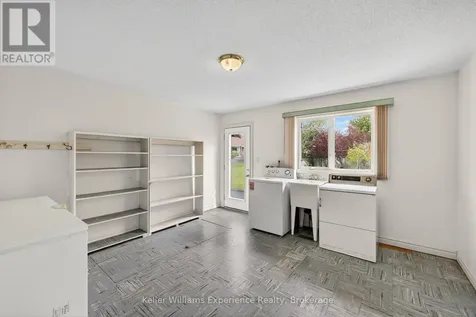 5 Bridle Road Penetanguishene ON L9M 1J5