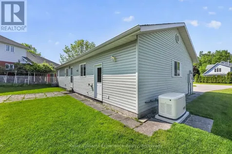 5 Bridle Road Penetanguishene ON L9M 1J5