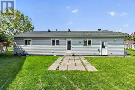 5 Bridle Road Penetanguishene ON L9M 1J5