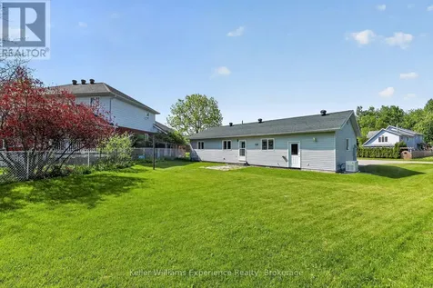 5 Bridle Road Penetanguishene ON L9M 1J5
