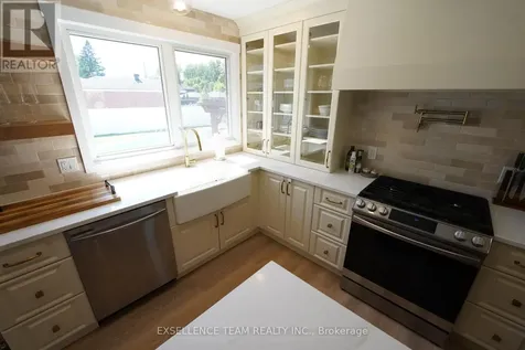 616 Surgenor Street West Cornwall ON K6J 2H4