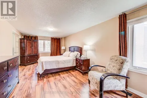 13 Gateview Drive Waterloo ON N2T 1A3