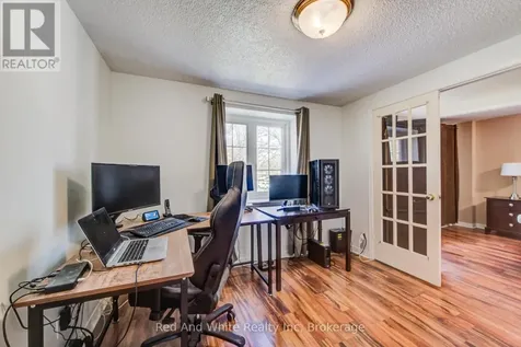 13 Gateview Drive Waterloo ON N2T 1A3