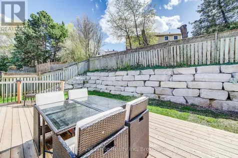 13 Gateview Drive Waterloo ON N2T 1A3