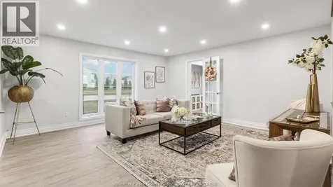 1296 Elm Avenue Windsor ON N8X 2B5