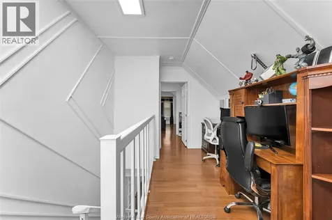 1366 Lillian Avenue Windsor ON N8X 4A5
