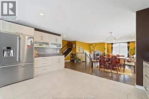 398 Poplar Drive Lakeshore ON N0R 1A0